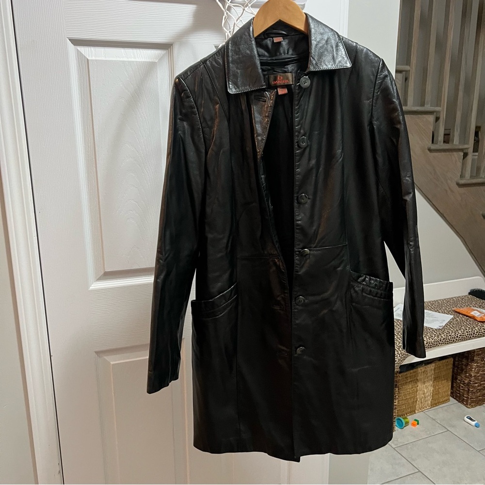 Danier Women's Black Leather Jacket